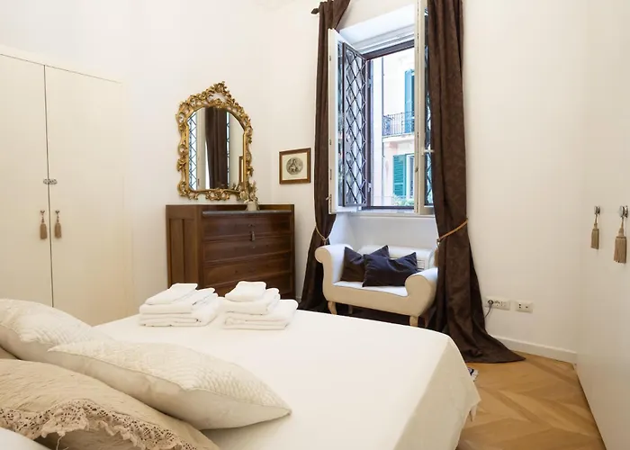 Apartment Domus Alba Mantua Rome